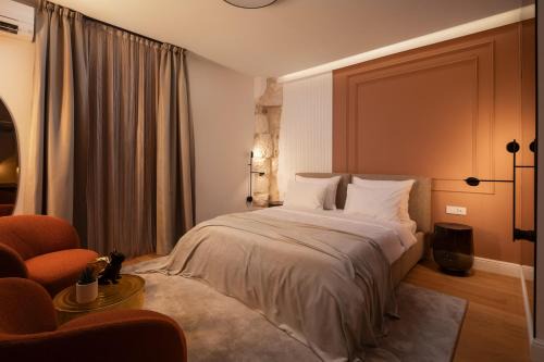 Old Town House | Golden Gate Deluxe Room - Unique UNESCO Location