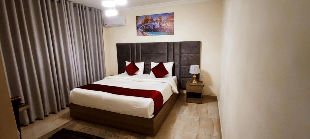 Al Swaifyeh Hotel | Golden Hotel
