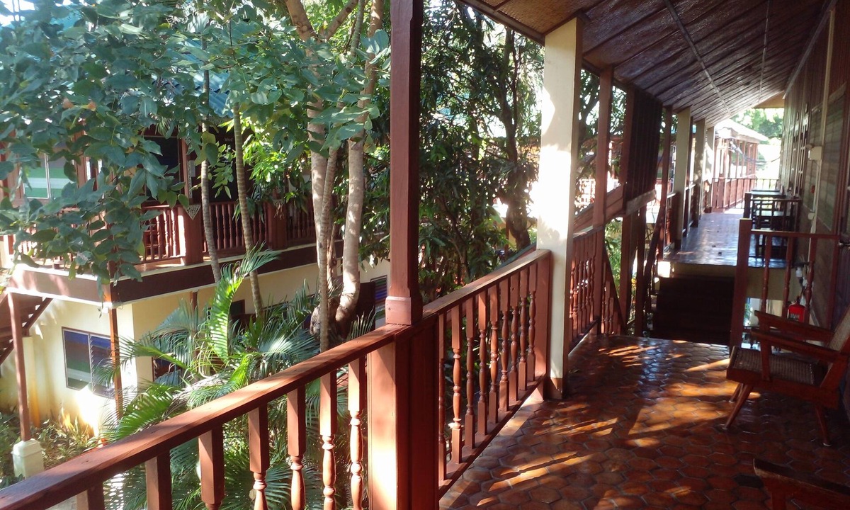 Mae Kon Hotel | Golden Triangle Palace