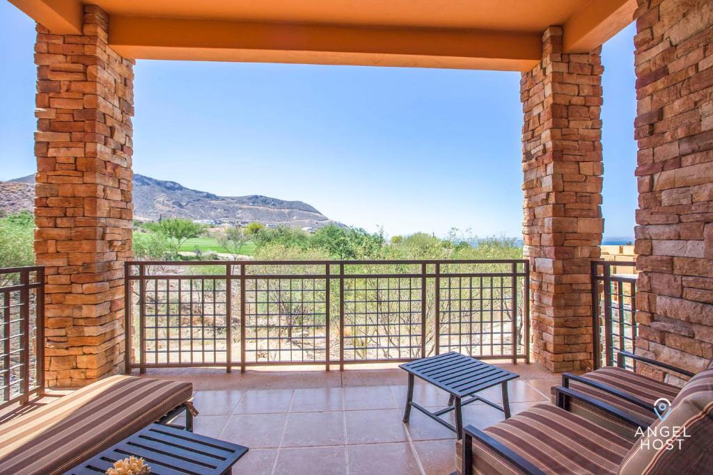 La Paz House | Golf Course Bay Views at Puerta Cortes and Golf Cart Included
