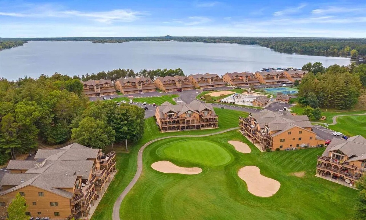 Arkdale Condo | Golf or Summer Getaway@ Northern Bay Resort!