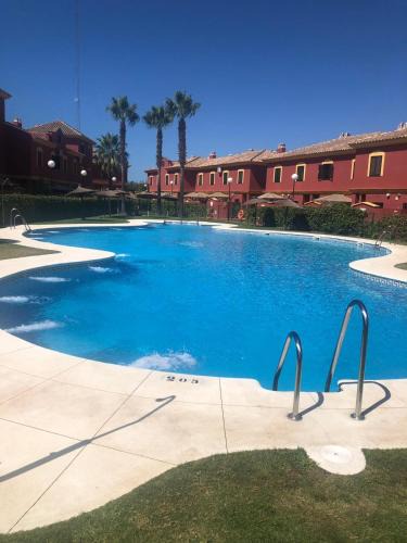 Isla Cristina House | Golf playa y sol Chalet adosado con preciosa piscina Golf sun and beach House with swimming pool