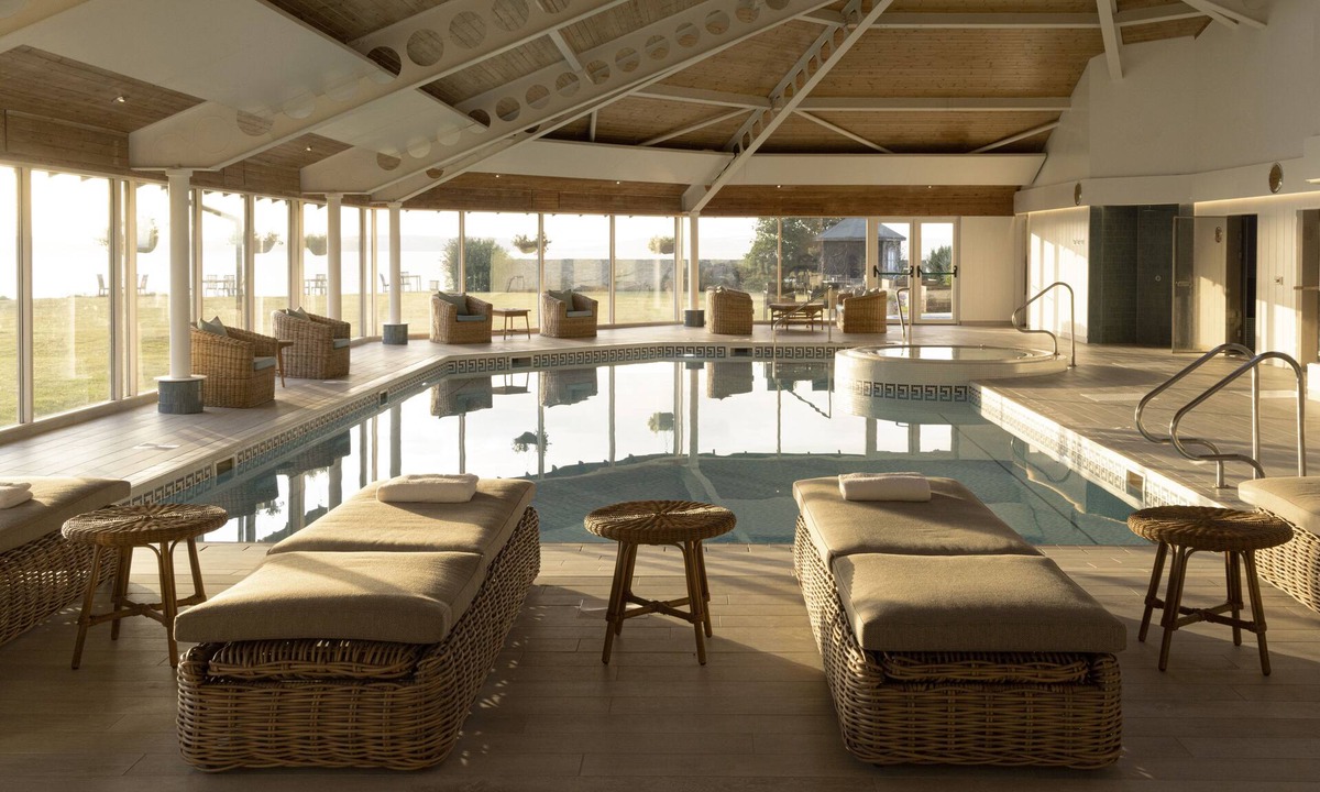 Nairn Hotel | Golf View Hotel & Spa