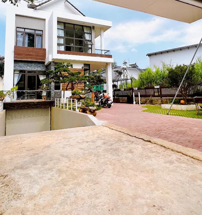 Da Lat Villa | Golf Villa