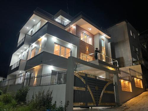Burhanilkantha Apartment | Golfutar Suites