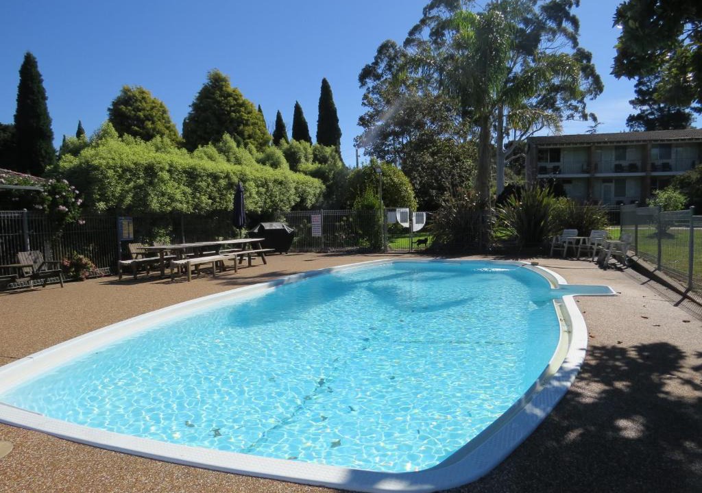 Bowral Cabin | Golfview Lodge