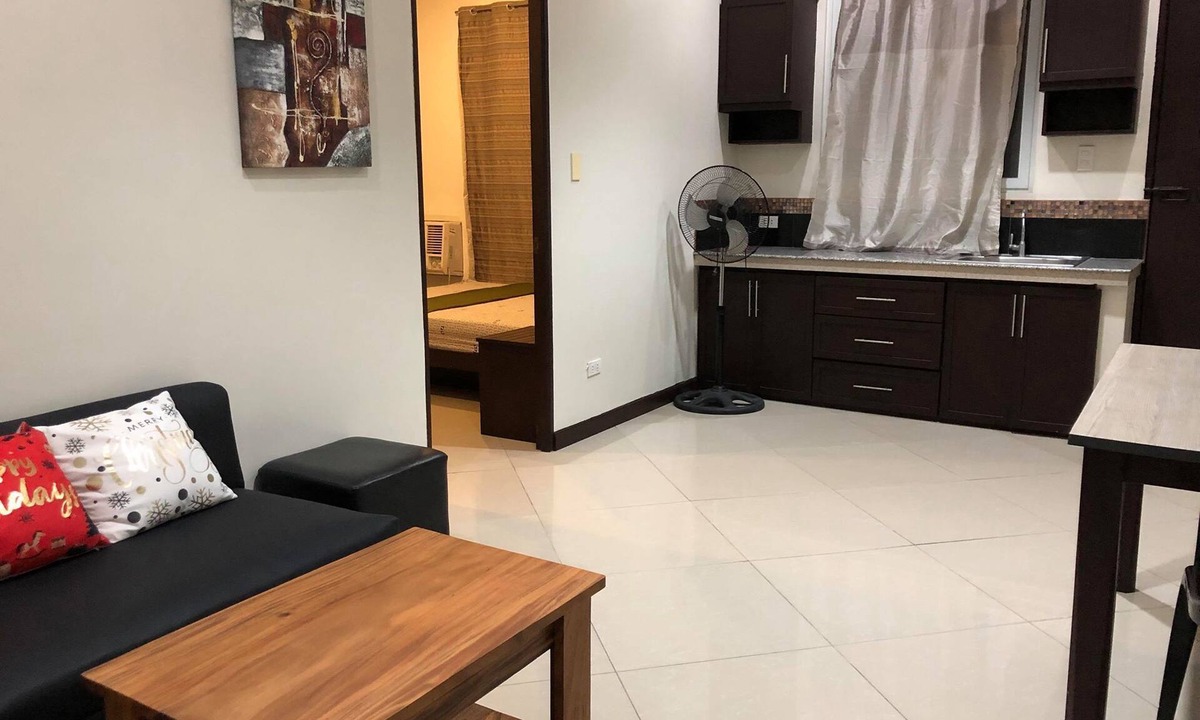 Legazpi Hotel | Golite Hostel