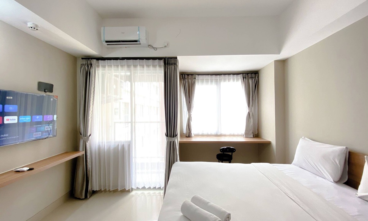Duren Sawit Apartment | Good Choice and Cozy Studio LRT City Jatibening Apartment