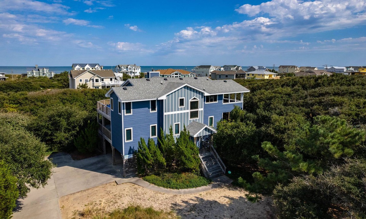 Southern Shores House | Gorgeous 5 BDRM w/Sweeping Ocean Views + Pool - Dog Friendly
