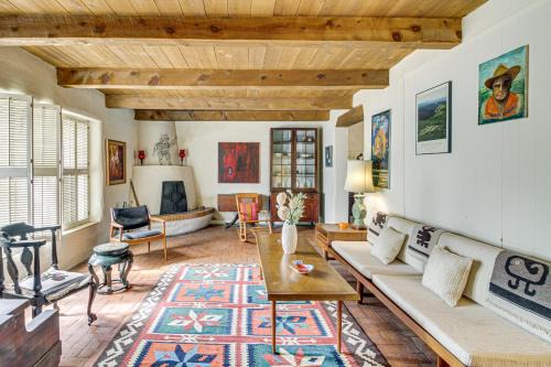 Northeast Heights House | Gorgeous Adobe Home: Classic Santa Fe Style in ABQ