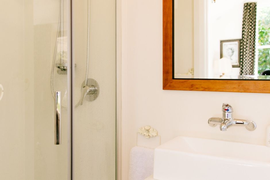 Cambridge Cabin | Gorgeous Cambridge cottage, private, cosy