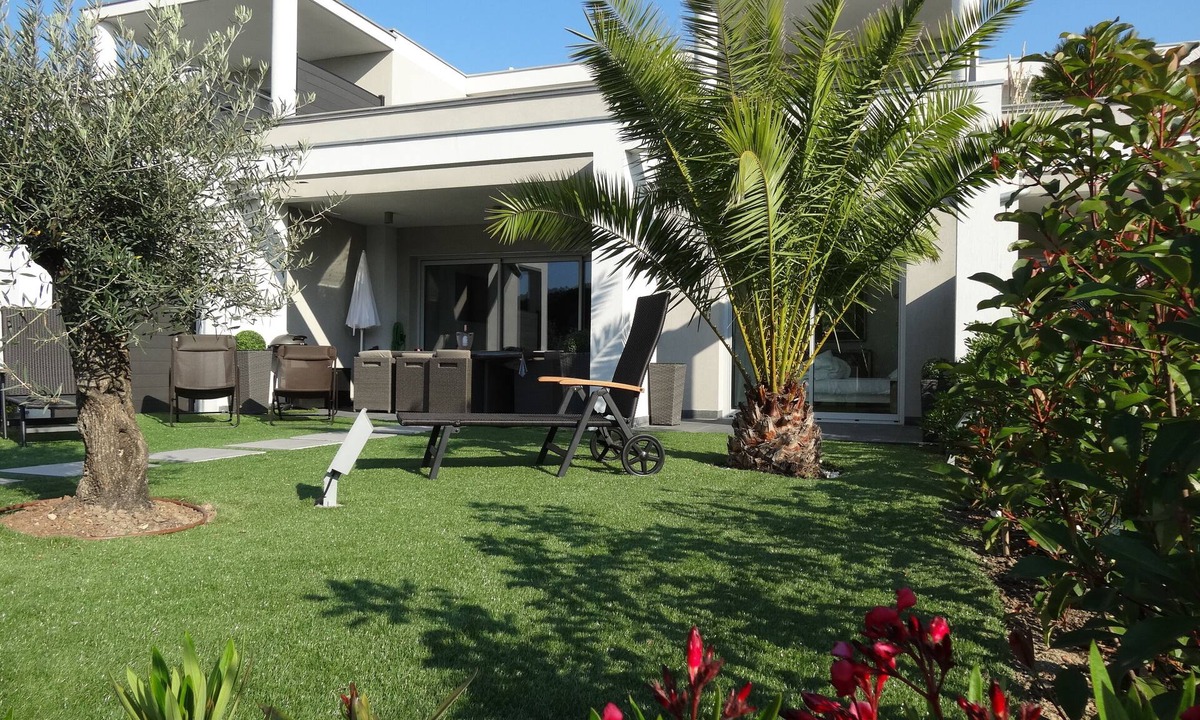 Cote d'Azur- French Riviera Villa | Gorgeous contemporary villa with a great view - located in front of Saint-Tropez