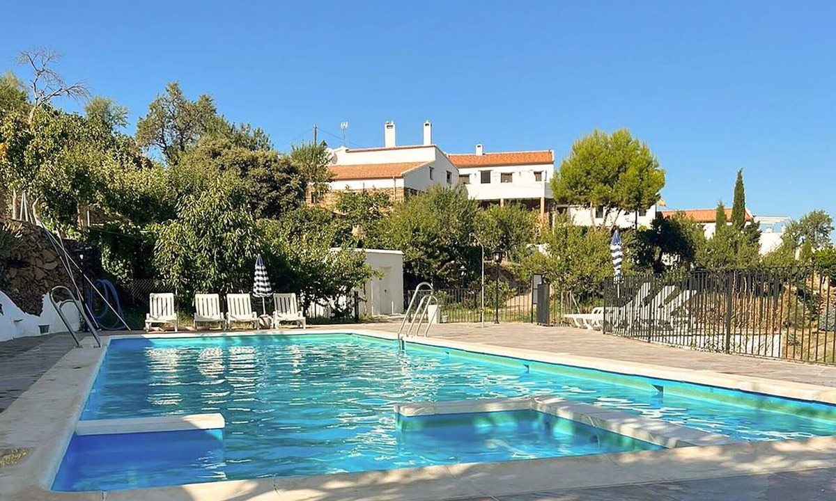 Laroya House | Gorgeous home in Laroya with house a panoramic view