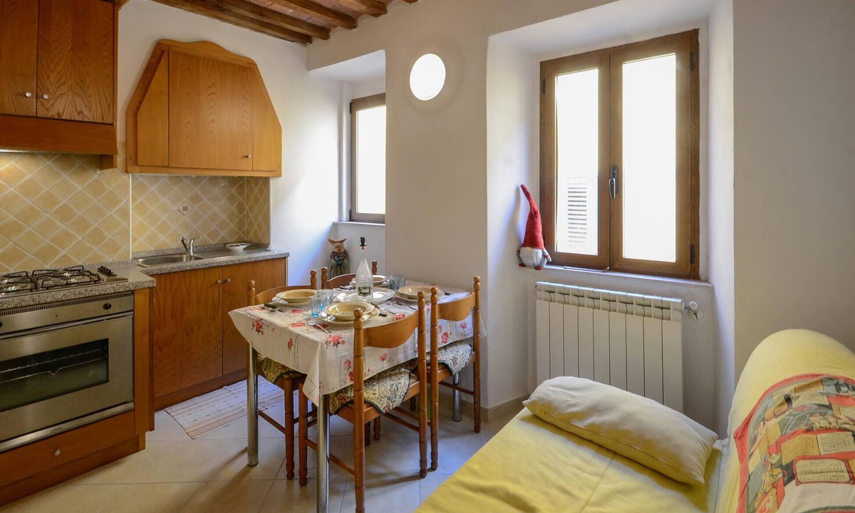Monterotondo Marittimo Apartment | Gorgeous apartment in Monterotondo Marittimo