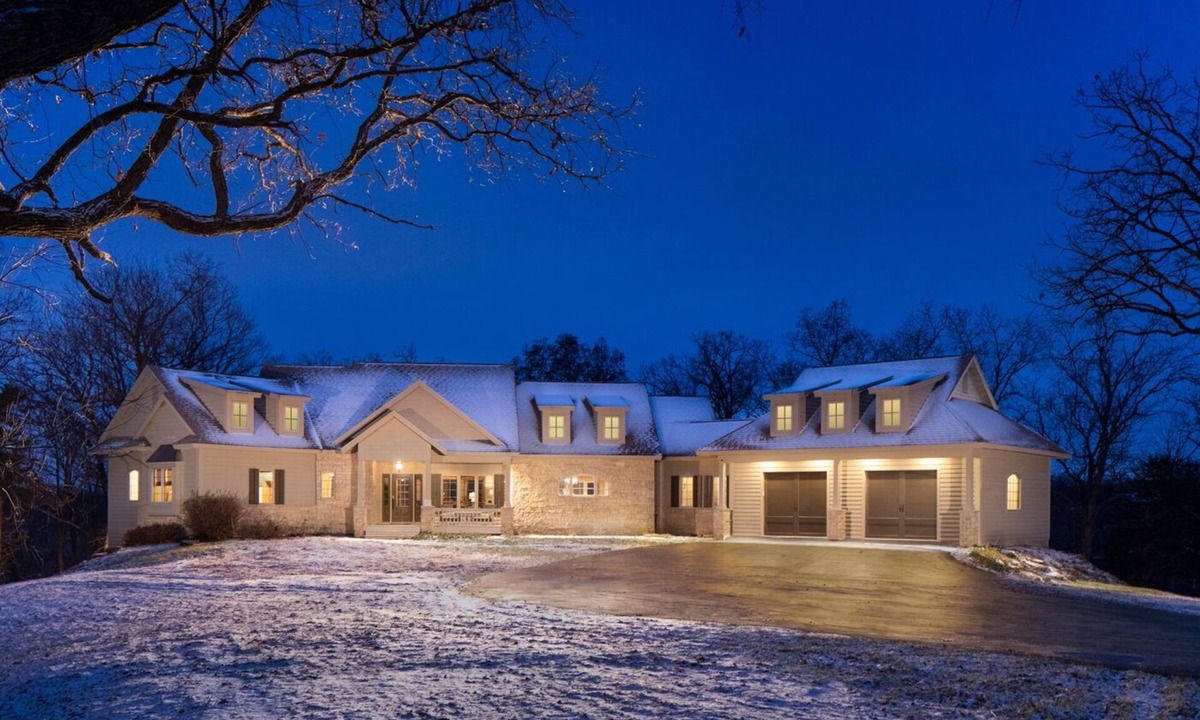 The Galena Territory House | GORGEOUS LARGE HOME WITH HOT TUB! 4th NIGHT FREE!