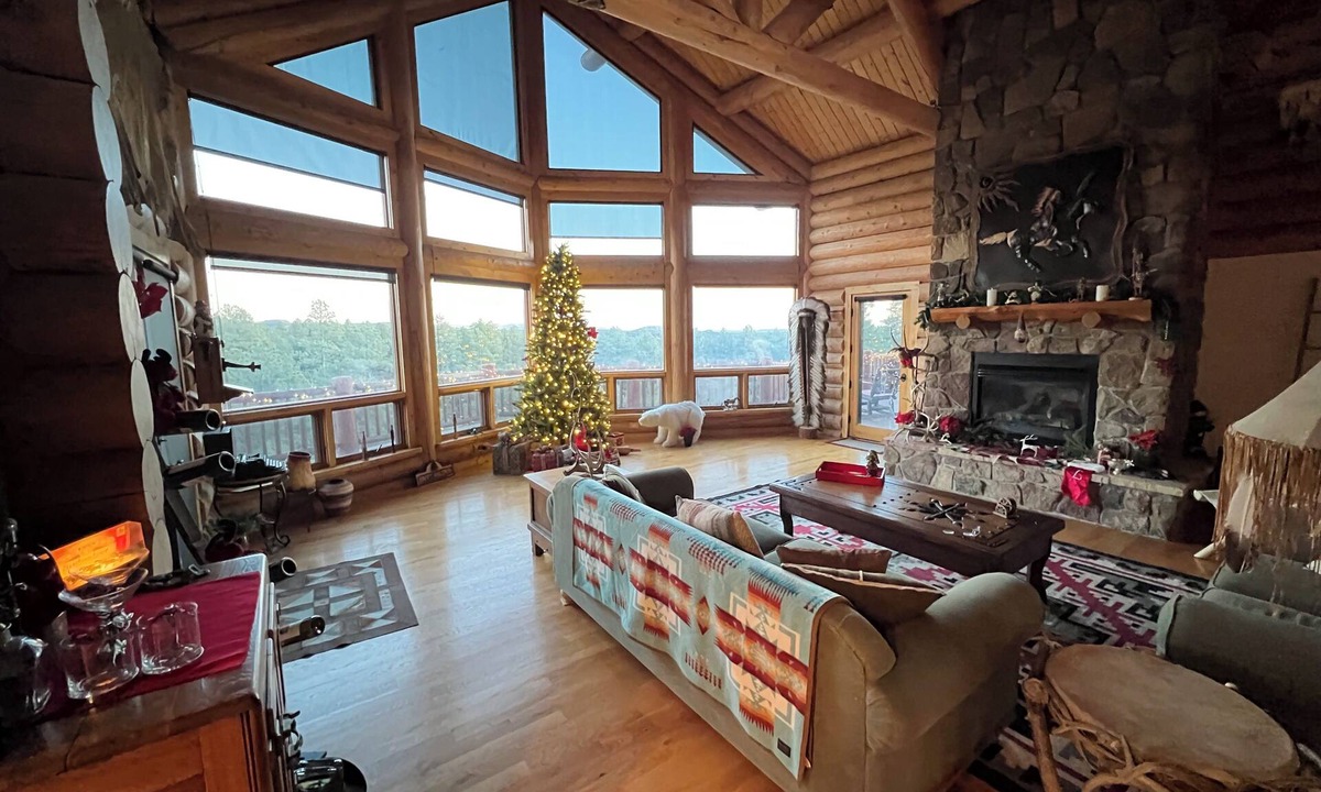 Durango - Purgatory Cabin | Gorgeous Log Cabin estate with hot tub, views, privacy and sauna !