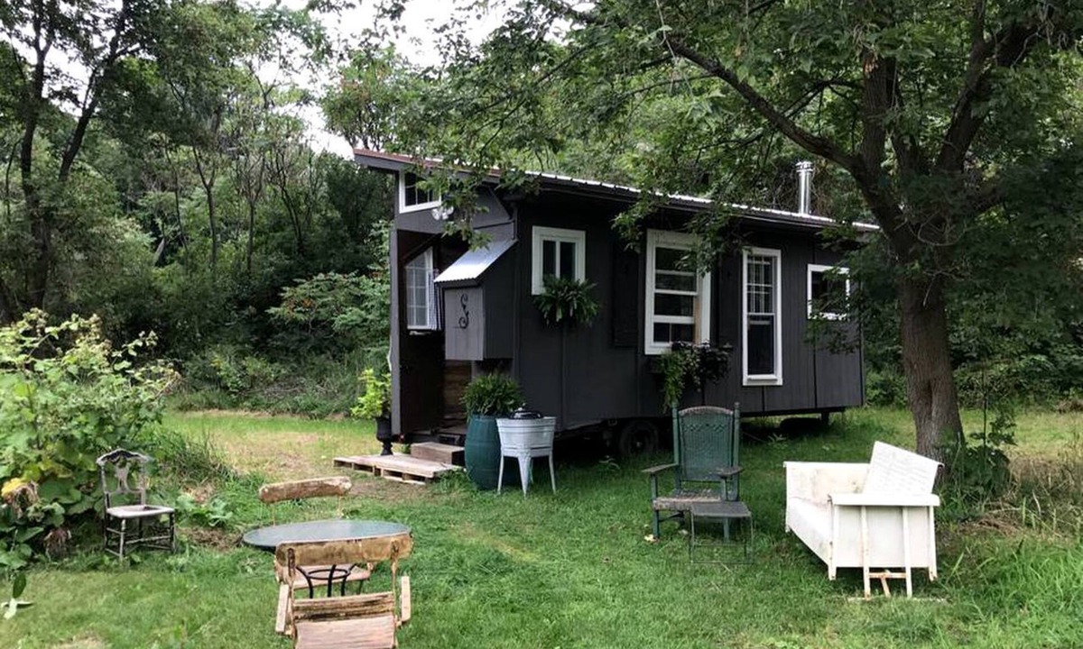 Argyle House | Gorgeous Tiny House Rental for a Glamping Getaway near Saratoga Springs in Upstate New York