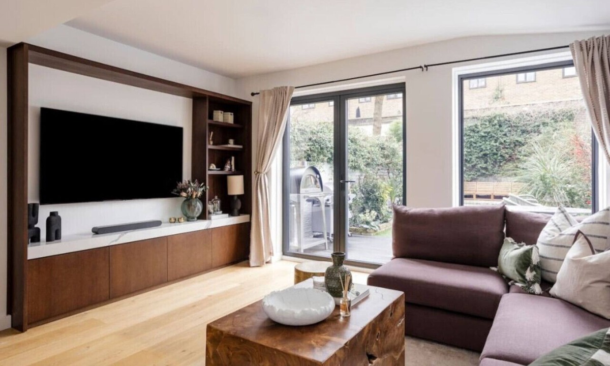 Fulham House | Gorgeously designed Fulham Apartment