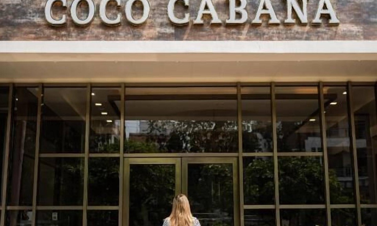 Mahmoorganj Hotel | Goroomgo The Coco Cabana Varanasi