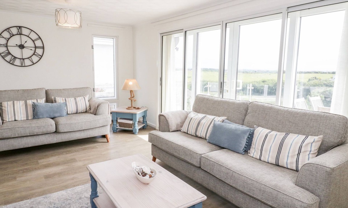 Trearddur Bay Cottage | Gorwelion