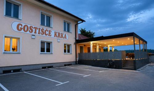 Gabrovcec House | Gostišče Krka