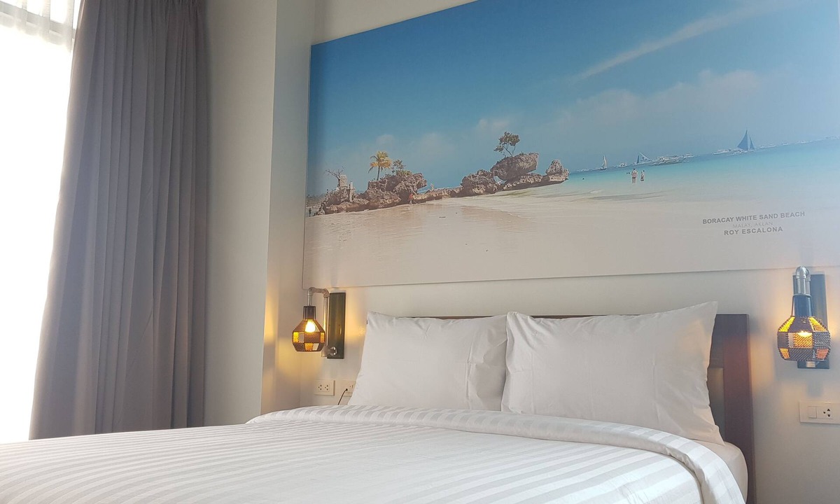 Barangay Poblacion Hotel | GQ Plaza