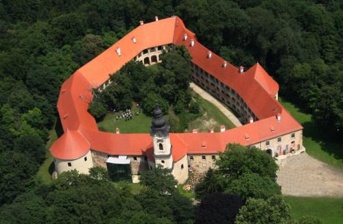 Tisina House | Grad Goričko