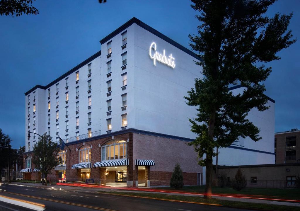 State College Hotel | Graduate by Hilton State College