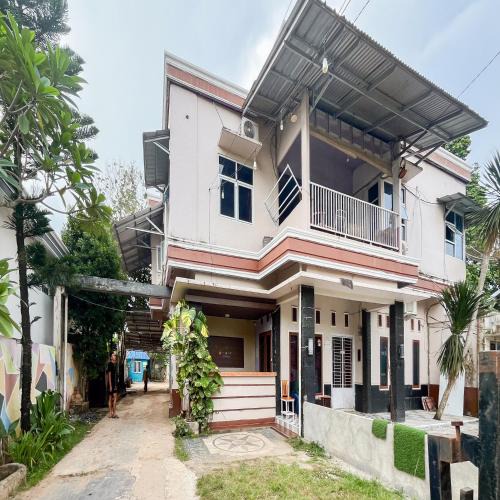 Bailangu Hotel | Graha Dirham Mitra RedDoorz