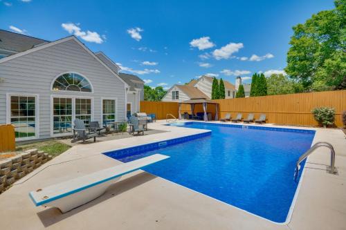 Graham House | Graham Home w/Private Pool & Ping-Pong Table!
