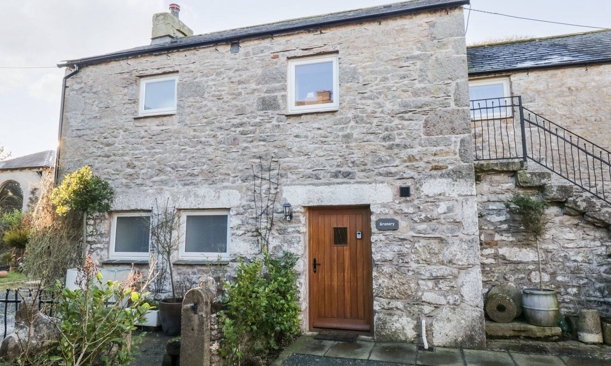 Newland Near Ulverston Cottage | Granary