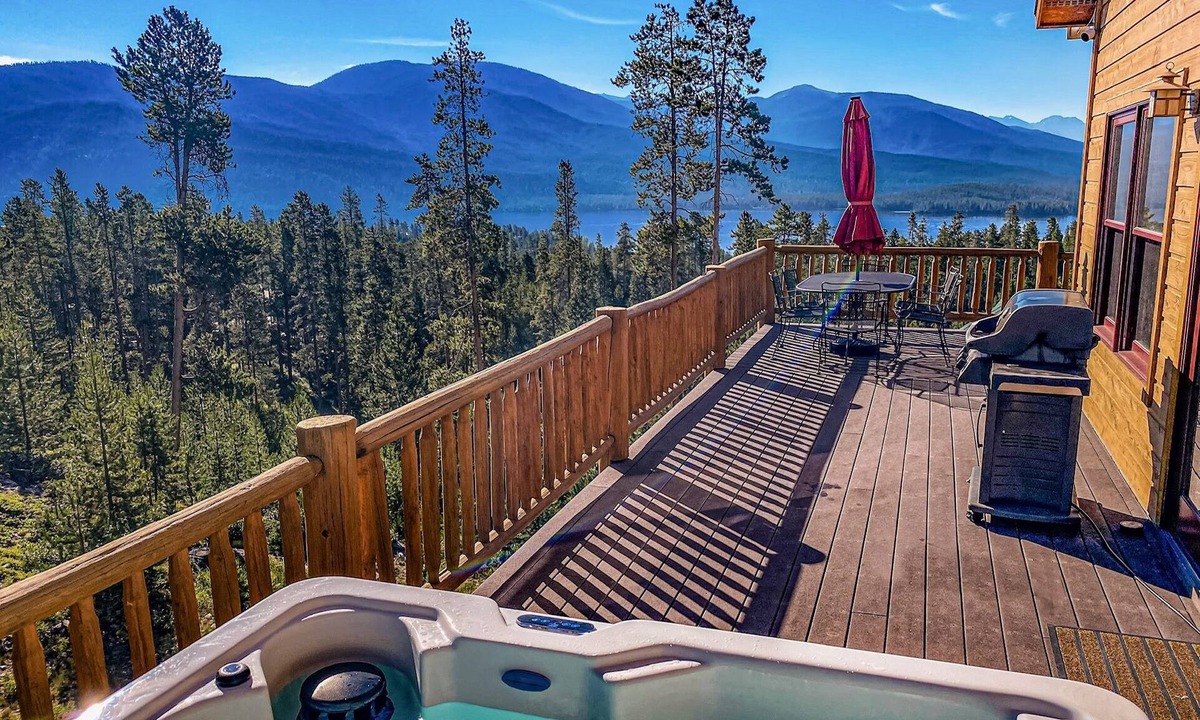 Grand Lake Cabin | Grand Chalet At Grand Lake 4 Bedroom Cabin by RedAwning