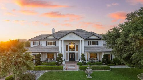 Temecula House | Grand Contento by AvantStay
