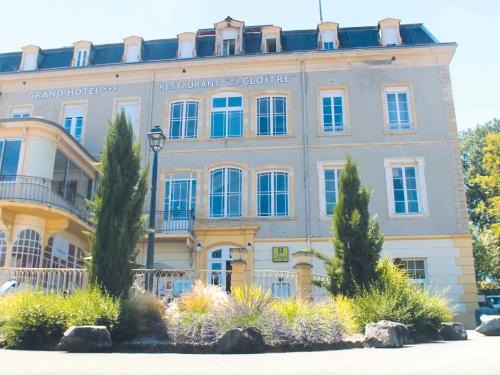 Bourbon-Lancy Hotel | Grand Hôtel de Bourbon-Lancy - Spa et Restaurant - Logis