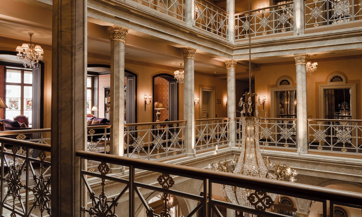 Basel City Centre Hotel | Grand Hotel Les Trois Rois