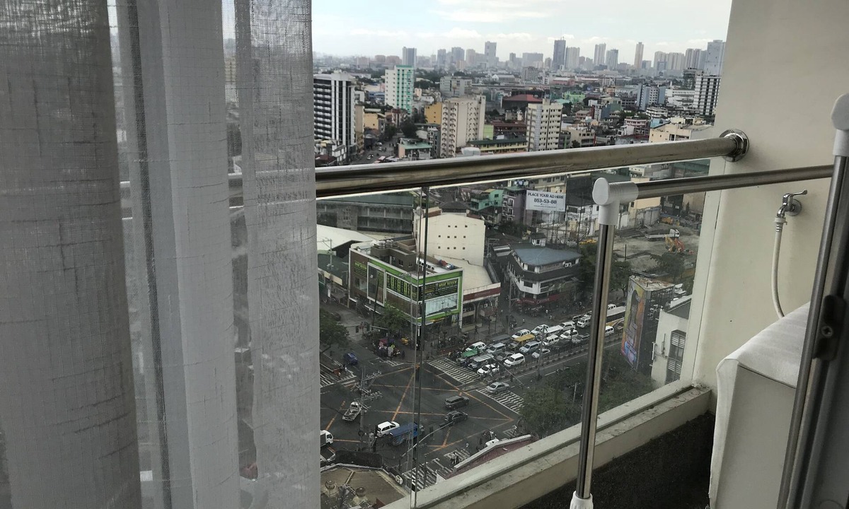 Sampaloc Apartment | Grand Residence 2
