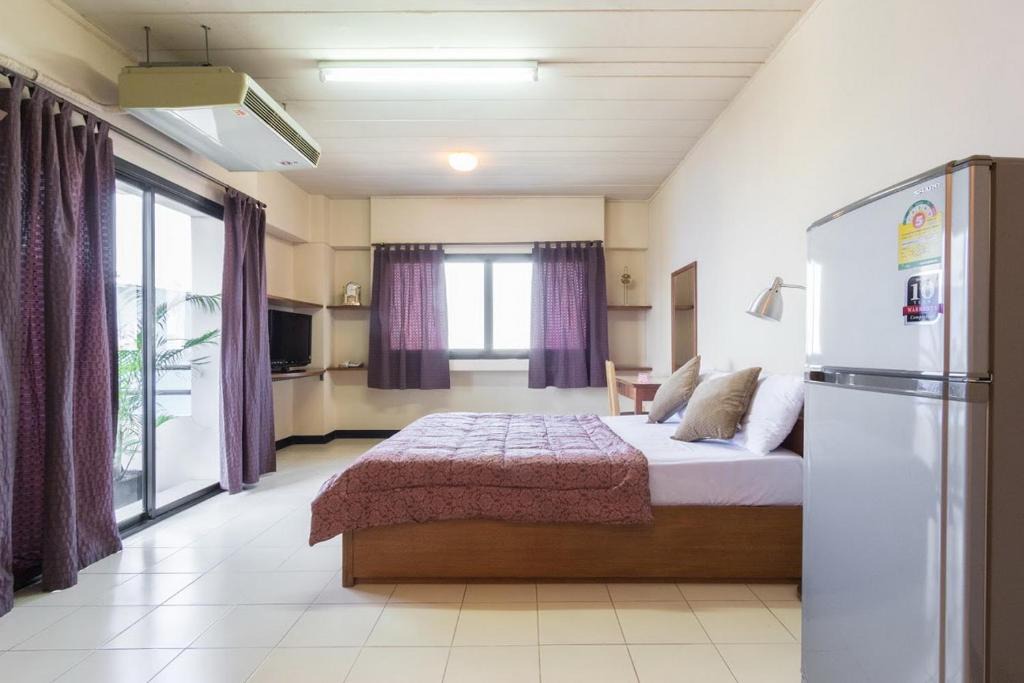 Nonthaburi Hotel | Grand Residence Ngamwongwan 19