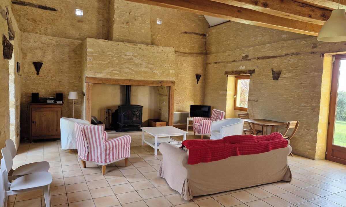 Jayac House | GRANVAL magnificent large gîte with swimming pool near SARLAT in DORDOGNE