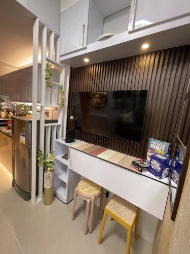 Santo Cristo Apartment | Grass Residences Charming Staycation