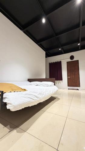 Marie Oulgaret Villa | Gravity Groups Grand vellora Sky Frame Villa