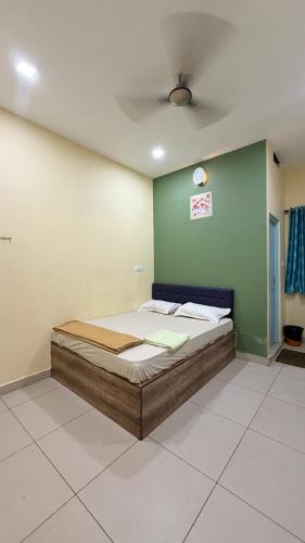 Moratandi Hotel | Gravity Groups VHR Residency - near santho lawns