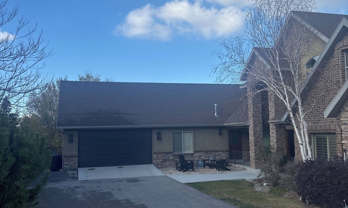 Granite Ridge House | Great 3-bedroom secluded mother-in-law house in sandy. Near canyon. Hot tub.