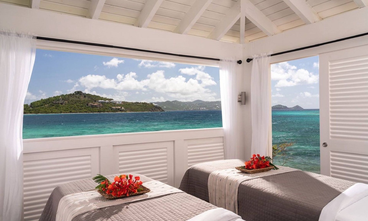 Nazareth Hotel | Great Bay Condominiums located at The Ritz-Carlton Club, St Thomas