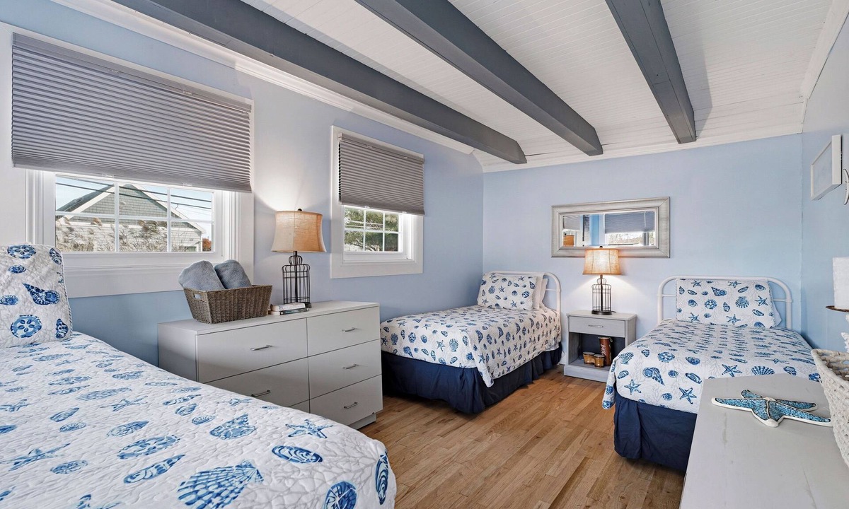 Ocean Bay Park House | Great Beach Get-A-Way! 4 Bedroom 1.5 bath & Pet friendly.