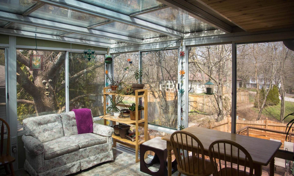 Bloomington House | Great for families, graduation or IU sporting events