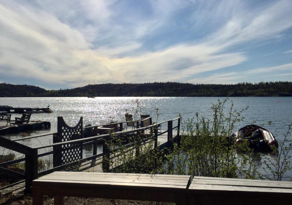 Yellowknife Bed & Breakfast | Great Slave Lakeside Bed & Breakfast