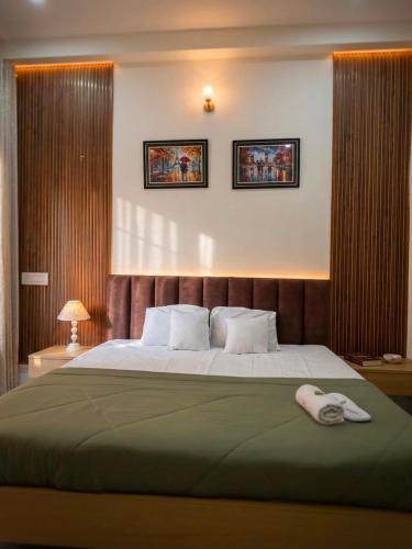 Deoghar Hotel | green acres