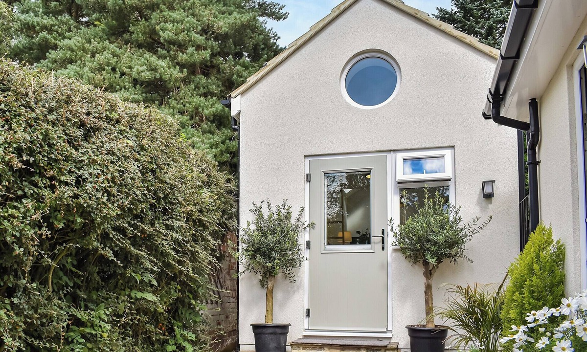 Brearton Cottage | Green Acres is a wonderful romantic Yorkshire retreat, perfect for couples.