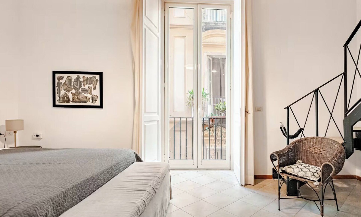 San Ferdinando Apartment | Green Chiaia three