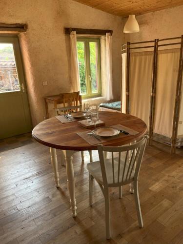 Oudon House | Green cottage